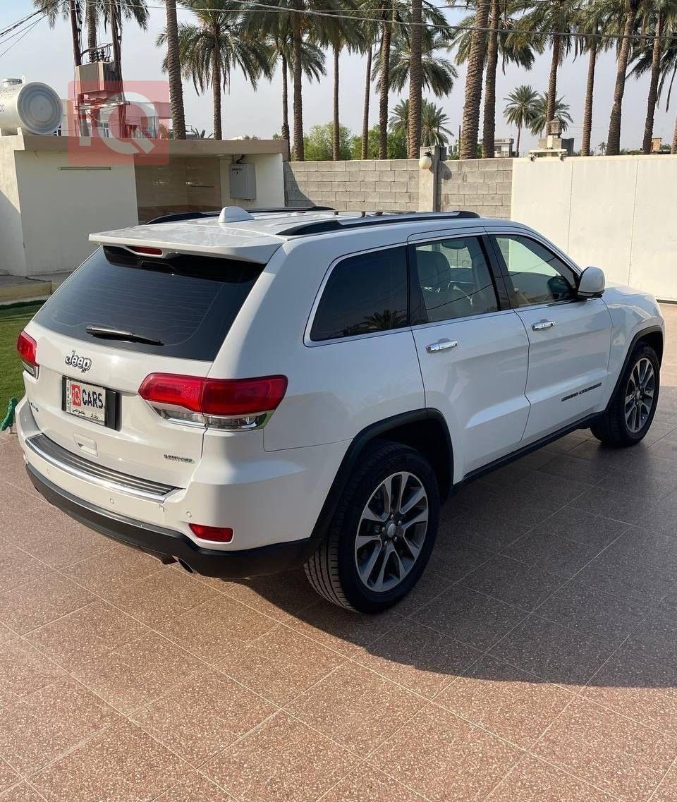 جيب جراند شيروكي